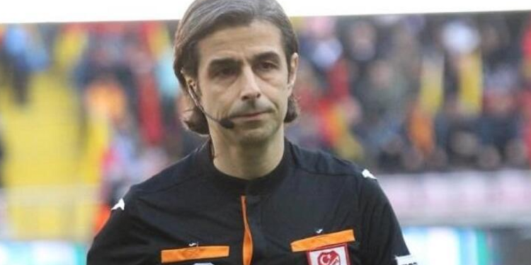 Son Dakika: Süper Lig’de 2023-2024 sezonunun hakemleri açıklandı!